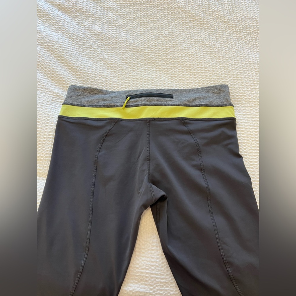 Lululemon Gray Run Inspire Crop ll Leggings - Picture 5 of 9